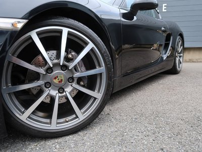 2016 Porsche CAYMAN 缩略图 2
