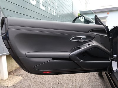 2016 Porsche CAYMAN 缩略图 30