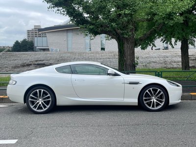 2012 Aston Martin DB9 — миниатюра 13