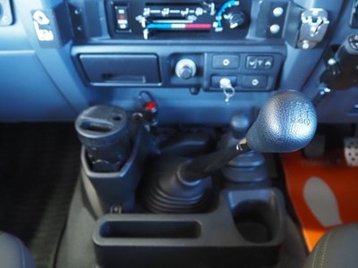 2015 Toyota LAND CRUISER 70 PICKUP 缩略图 30