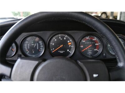 1975 Porsche 911 — миниатюра 18