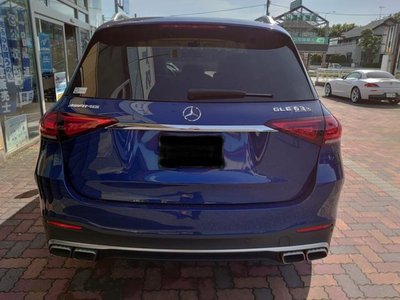 صورة 10 لـ 2021 Mercedes-BENZ GLE AMG