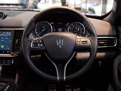 2022 Maserati LEVANTE — фото 7