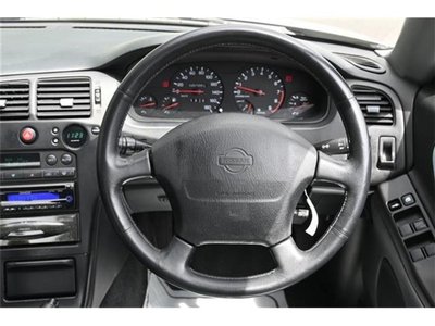 1995 Nissan SKYLINE photo 14