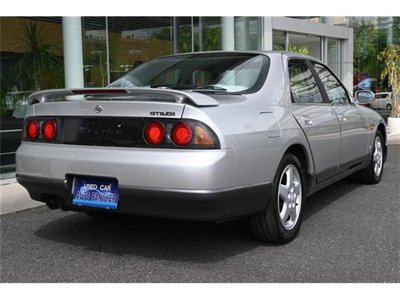 1995 Nissan SKYLINE photo 7