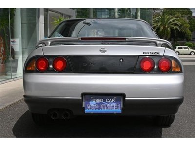 1995 Nissan SKYLINE photo 6