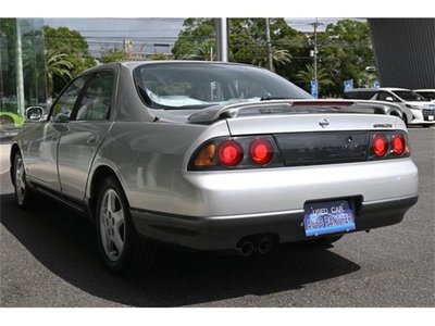 1995 Nissan SKYLINE photo 5