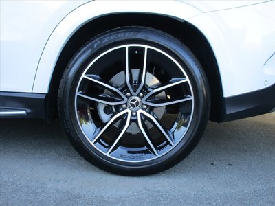 2026 Mercedes-BENZ GLE photo 9