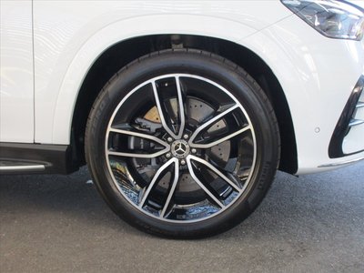 2026 Mercedes-BENZ GLE photo 11