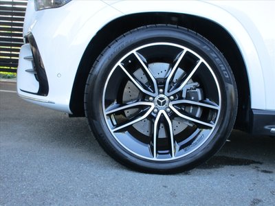 2026 Mercedes-BENZ GLE photo 8