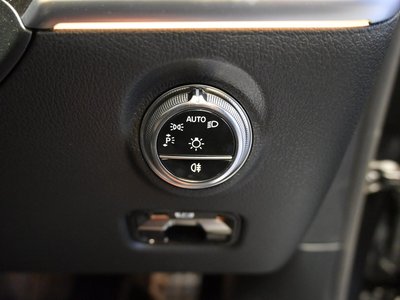 2025 Mercedes-BENZ C-CLASS thumbnail 25