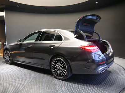 2025 Mercedes-BENZ C-CLASS photo 8
