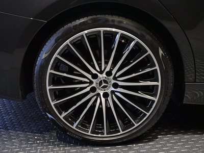 2025 Mercedes-BENZ C-CLASS photo 11