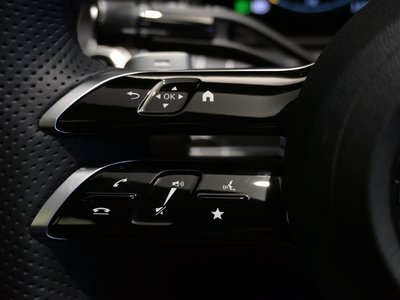 2025 Mercedes-BENZ C-CLASS thumbnail 21
