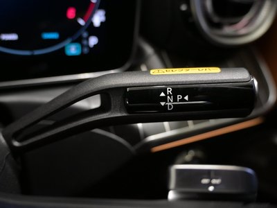 2025 Mercedes-BENZ C-CLASS thumbnail 24