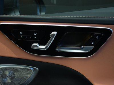 2025 Mercedes-BENZ C-CLASS thumbnail 27