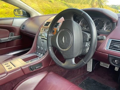 2004 Aston Martin DB9 照片 17