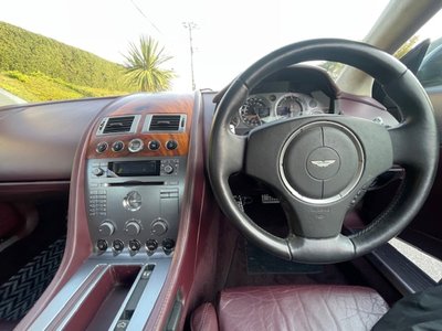 2004 Aston Martin DB9 照片 18