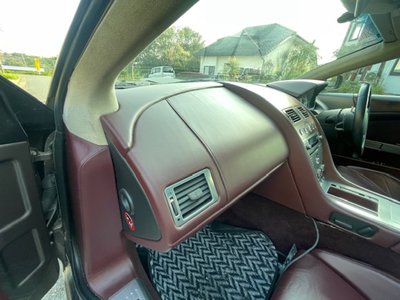 2004 Aston Martin DB9 照片 20