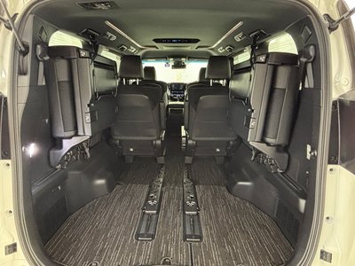 2022 Toyota ALPHARD — фото 49