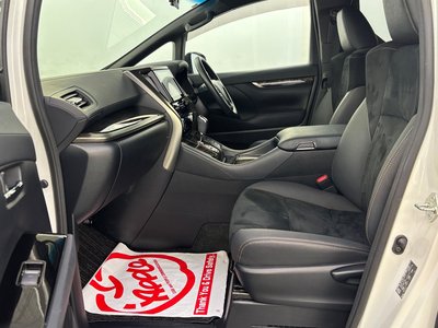 2022 Toyota ALPHARD — фото 32