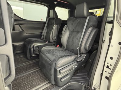 2022 Toyota ALPHARD — фото 46