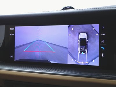 2024 Porsche CAYENNE thumbnail 17