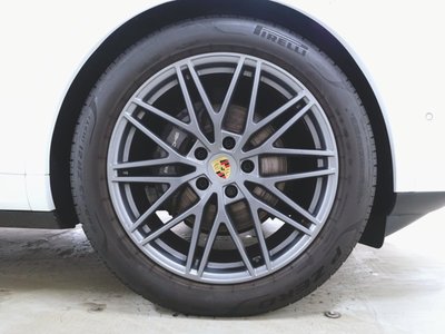 2024 Porsche CAYENNE thumbnail 36