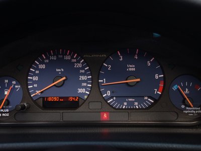 1997 BMW Alpina B3 — фото 51