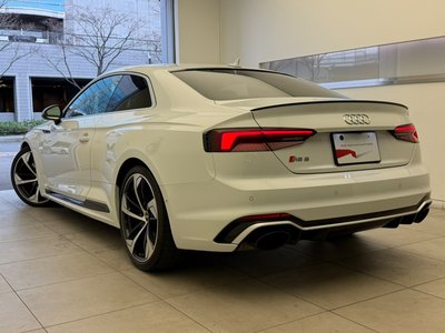2019 AUDI RS5 — фото 9