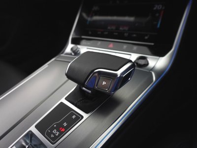 2026 AUDI A6 AVANT — миниатюра 9