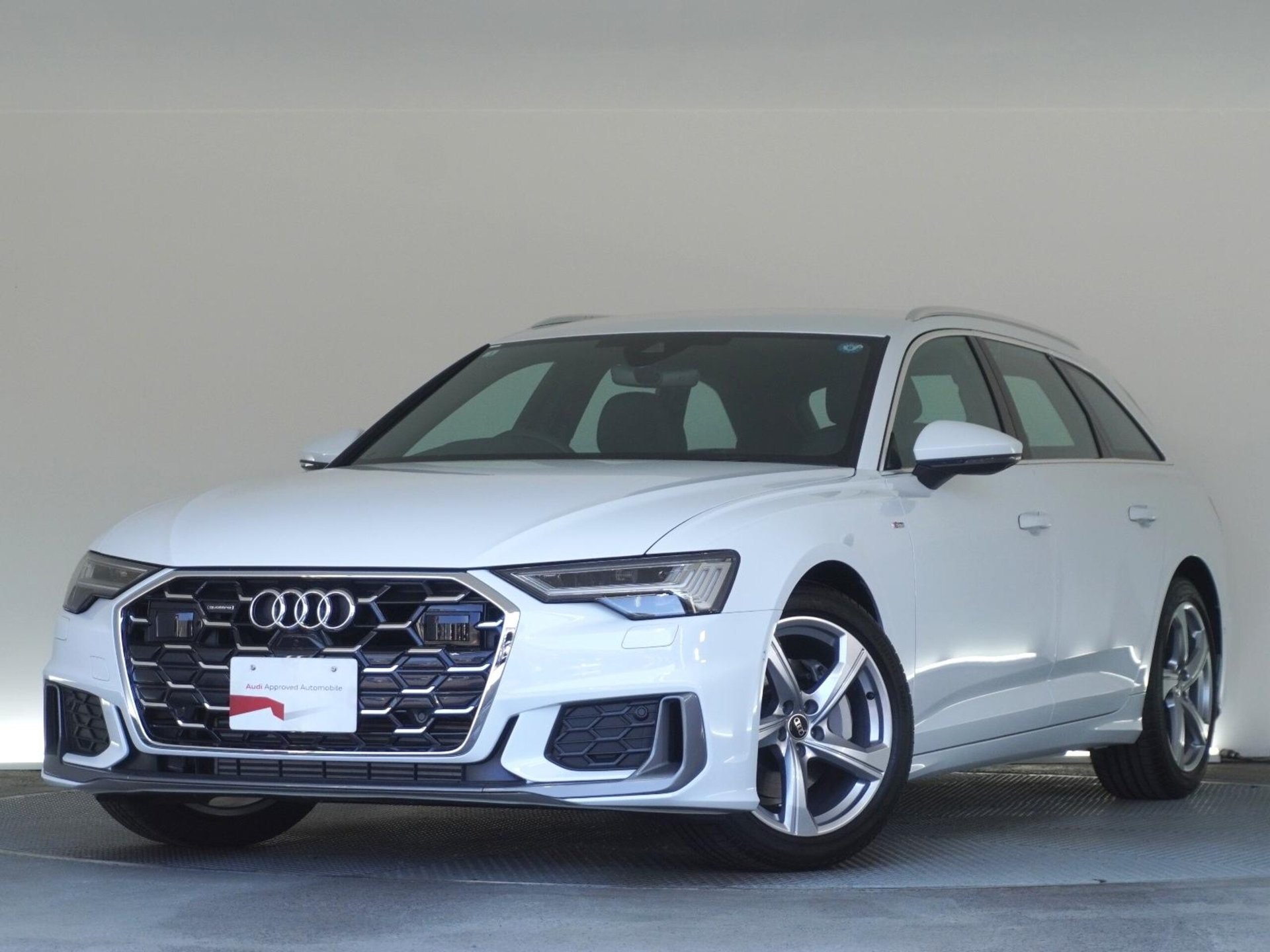 2026 AUDI A6 AVANT — фото 1
