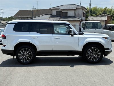 صورة 6 لـ 2025 Lexus GX