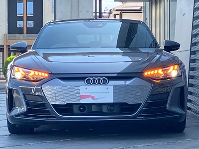 صورة 10 لـ 2024 AUDI E-TRON GT QUATTRO