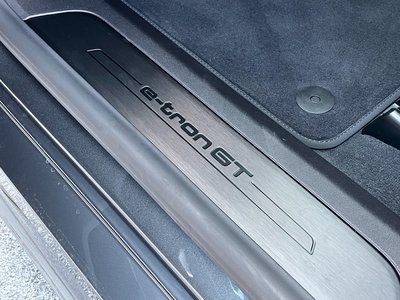 صورة 49 لـ 2024 AUDI E-TRON GT QUATTRO