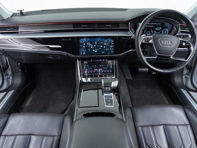 2021 AUDI A8 照片 8