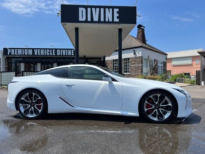 صورة 10 لـ 2017 Lexus LC