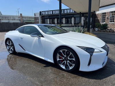 صورة 33 لـ 2017 Lexus LC