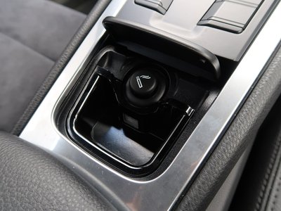 2015 Porsche CAYMAN photo 5