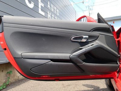 2015 Porsche CAYMAN thumbnail 27