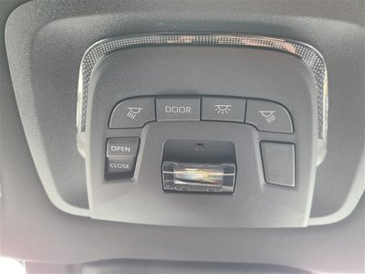 صورة 28 لـ 2026 Toyota CROWN ESTATE
