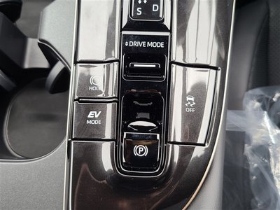 صورة 26 لـ 2026 Toyota CROWN ESTATE