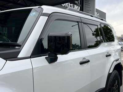 صورة 10 لـ 2024 Toyota LAND CRUISER 250