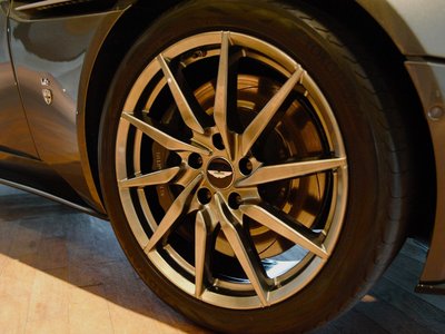 2017 Aston Martin DB11 照片 8