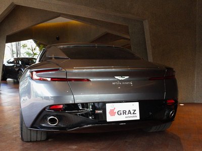 2017 Aston Martin DB11 照片 7