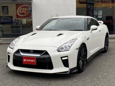 2016 Nissan GT-R 照片 1