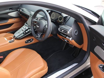 صورة 3 لـ 2026 Aston Martin VANTAGE