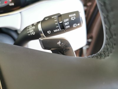 2025 LAND Rover RANGE ROVER EVOQUE — миниатюра 12
