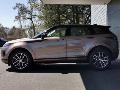 2025 LAND Rover RANGE ROVER EVOQUE — миниатюра 32