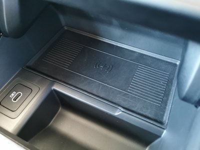 2025 LAND Rover RANGE ROVER EVOQUE — миниатюра 9